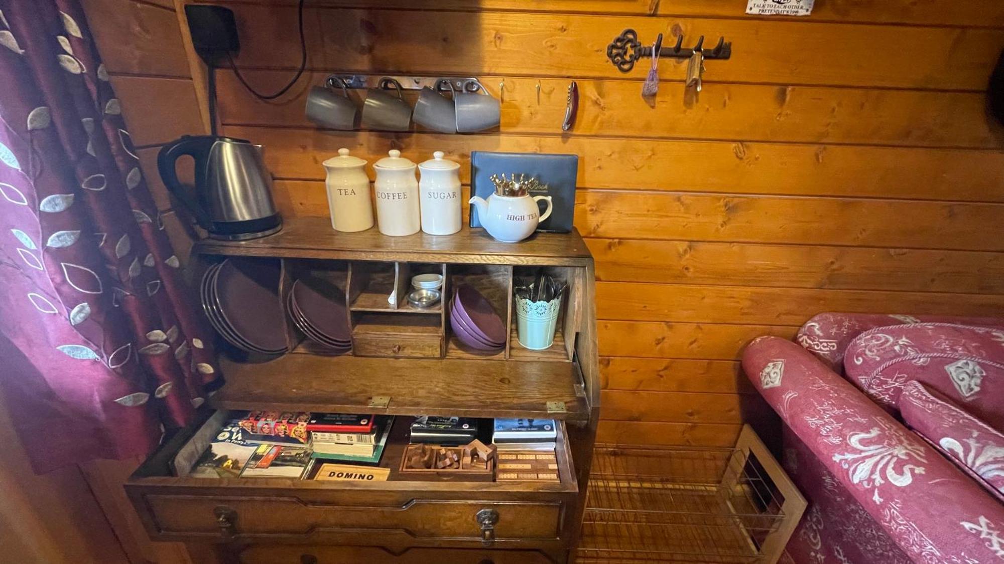 Blossom Cabin - Little Log Cabin In Wales Newtown  Εξωτερικό φωτογραφία